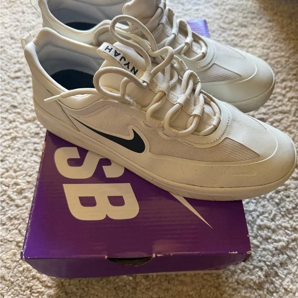 Nike SB Nyjah 2 - Picture 1 of 5